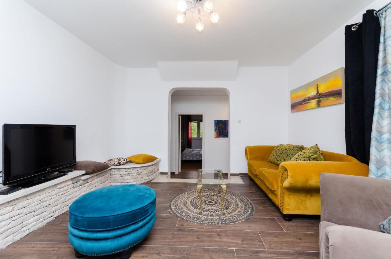 Apartments Milan Rakalj Kültér fotó