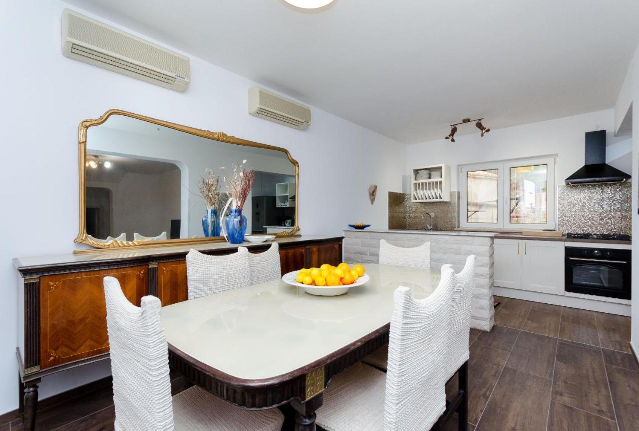 Apartments Milan Rakalj Kültér fotó