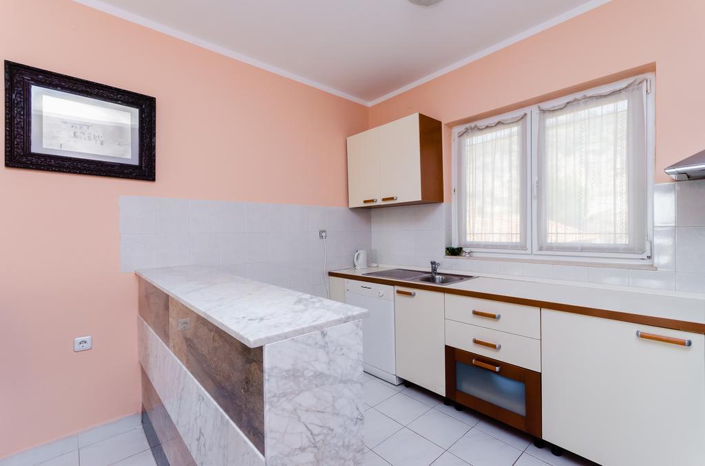 Apartments Milan Rakalj Kültér fotó